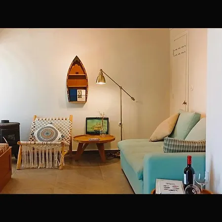 別荘 Armiriki Seafront House アフィソス