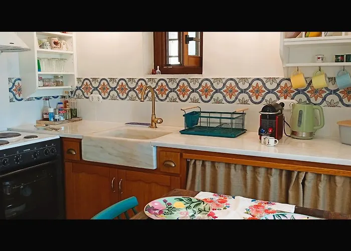 別荘 Armiriki Seafront House アフィソス