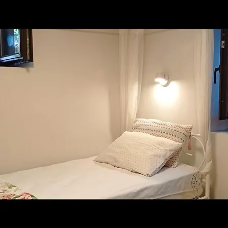 Дом отдыха Armiriki Seafront House *